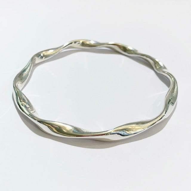 Charlotte Twisted Silver Bangle